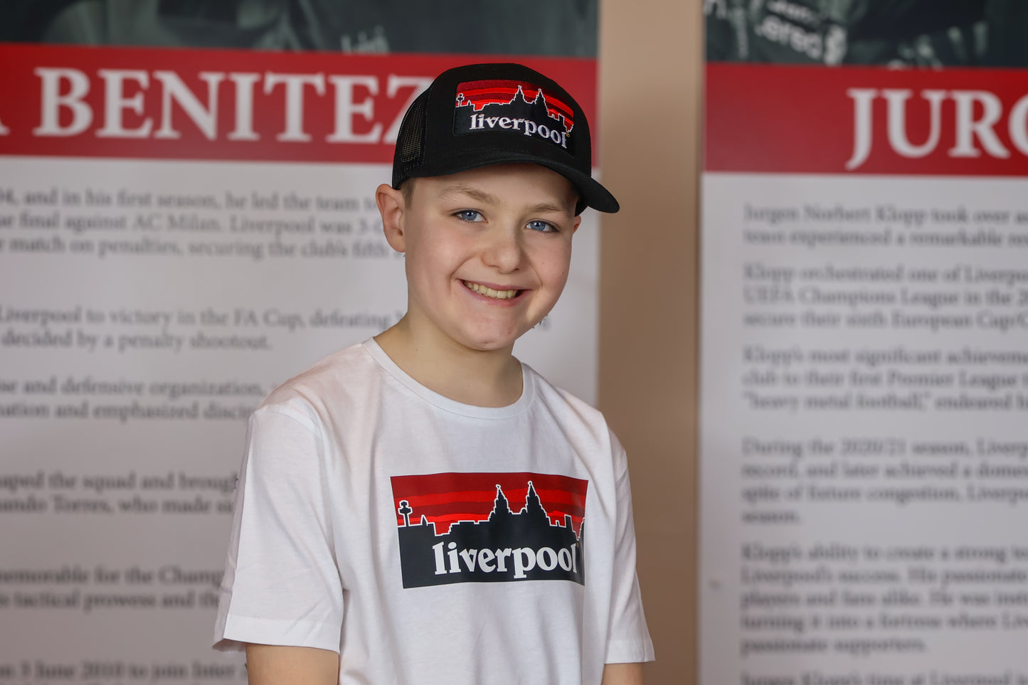 Kids Liverpool Skyline Red